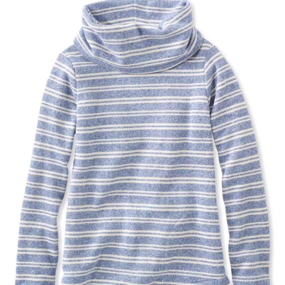 NWOT LL Bean Cowlneck Pullover